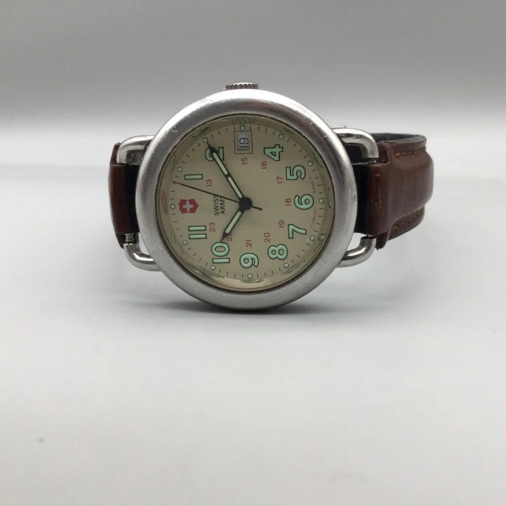 Vintage Swiss Army Mens Watch 37mm Cream Dial Brown Leather Date New Battery